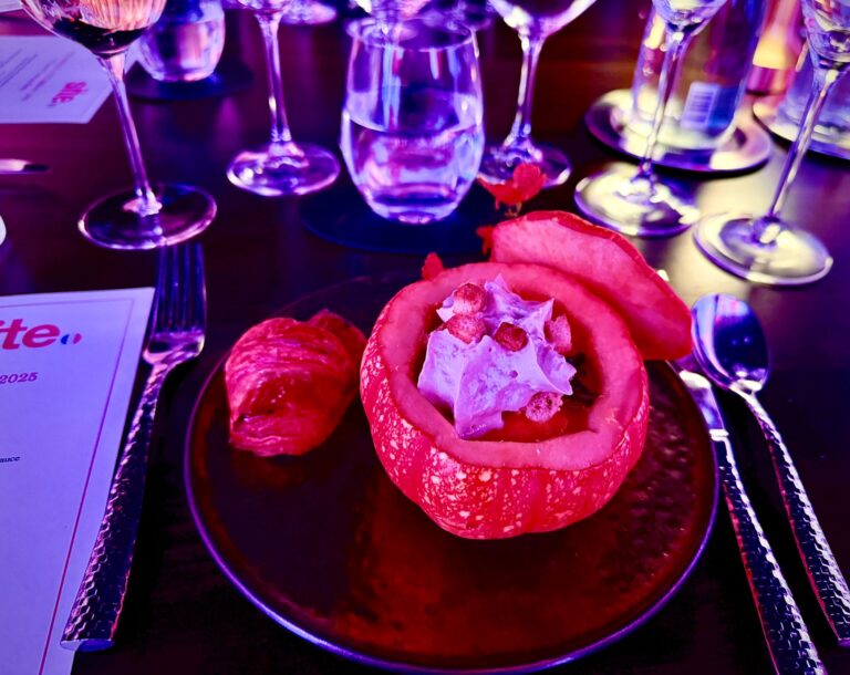 WhatsApp Image 2025-10-17 at 17.03.20